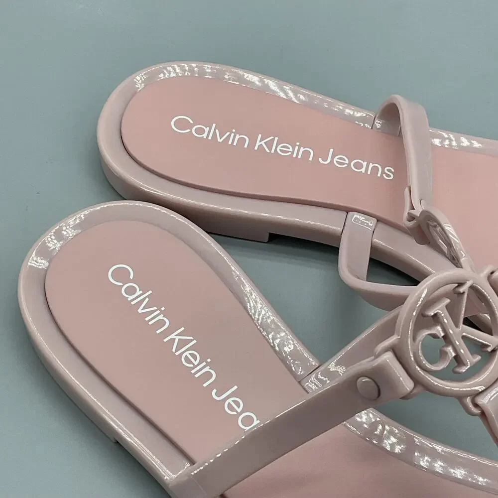 Calvin Klein sleek strap